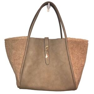 UN Billion's Lacy Vegan Leather Faux Sheep Shearling Fur Tote with Pouch